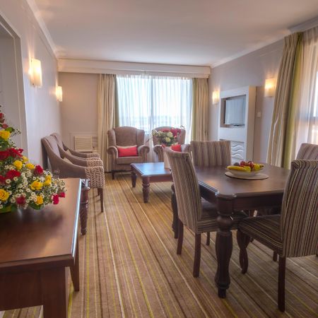 Holiday Inn - Harare By Ihg Exterior foto